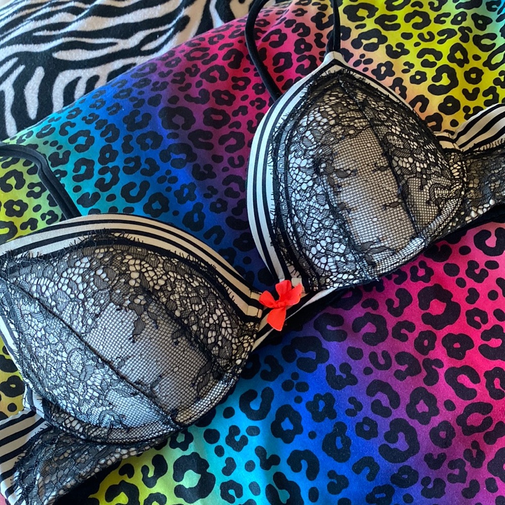Bra